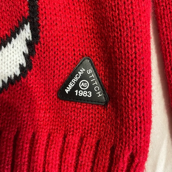 Funky Christmas sweater - Picture 3 of 3